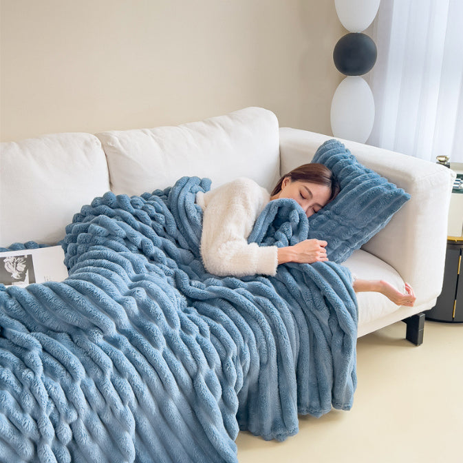 Bubble Plush Throw Blanket – Soft, Cosy Comfort
