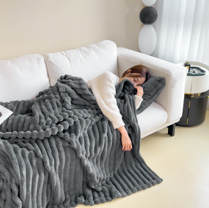 Bubble Plush Throw Blanket – Soft, Cosy Comfort