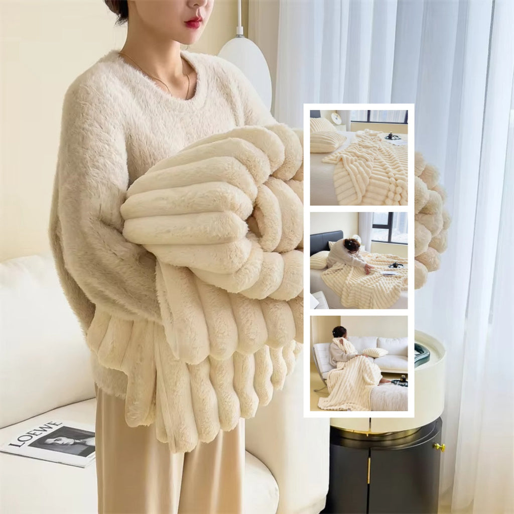 Bubble Plush Throw Blanket – Soft, Cosy Comfort