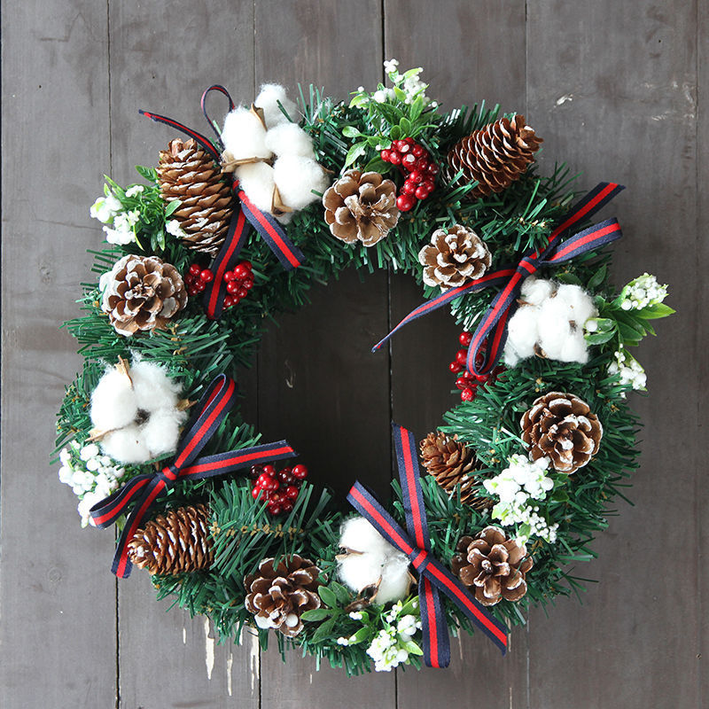 Christmas Door Wreath - Festive Home Decor
