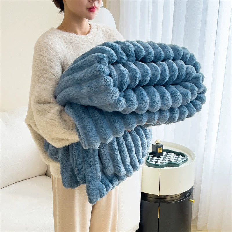 Bubble Plush Throw Blanket – Soft, Cosy Comfort